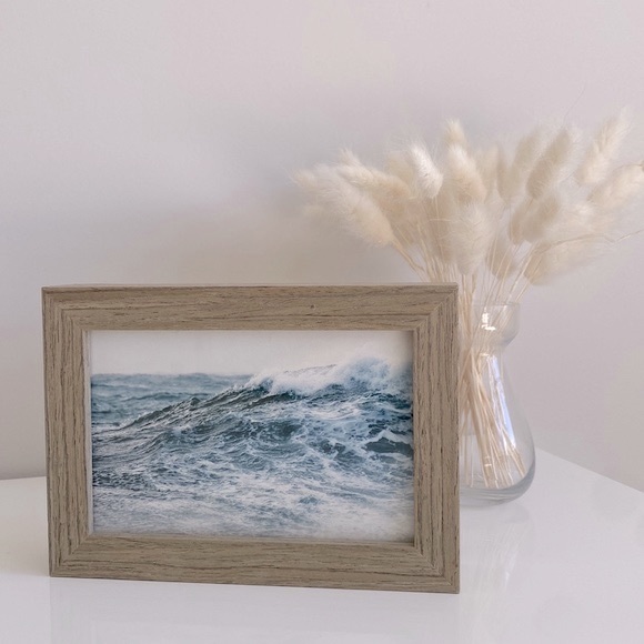 Set of three Wooden freestanding frames with card stock images - Picture 4 of 9